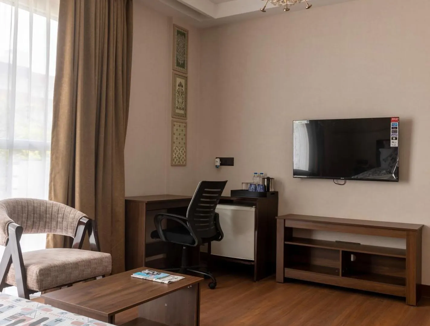 Casa Feliz Golf Course Road Bed and Breakfast Gurgaon