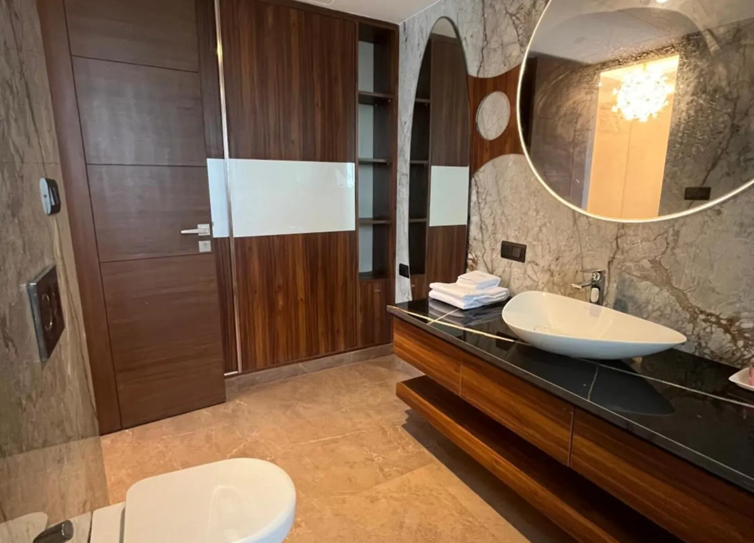 Bed & Breakfast Casa Feliz Golf Course Road Bed and Breakfast Gurgaon Indien