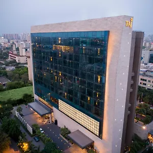 Hotel Taj Centre Gurugram, Gurgaon